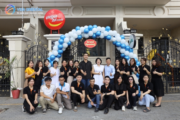 Đội ngũ nhân viên của Visa Phương Đông luôn tận tâm với khách hàng